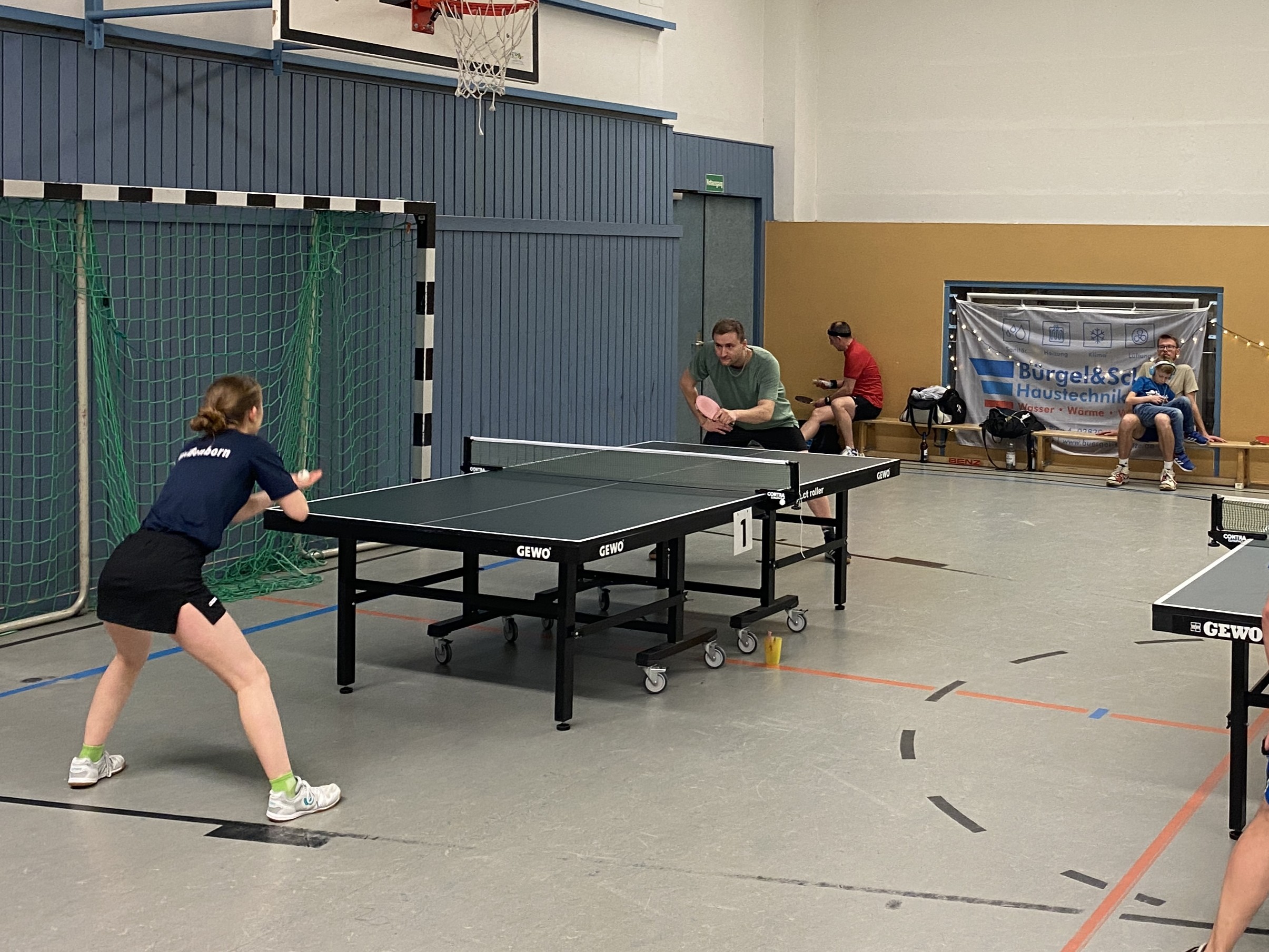Patryk wird fast von Nelli verhauen